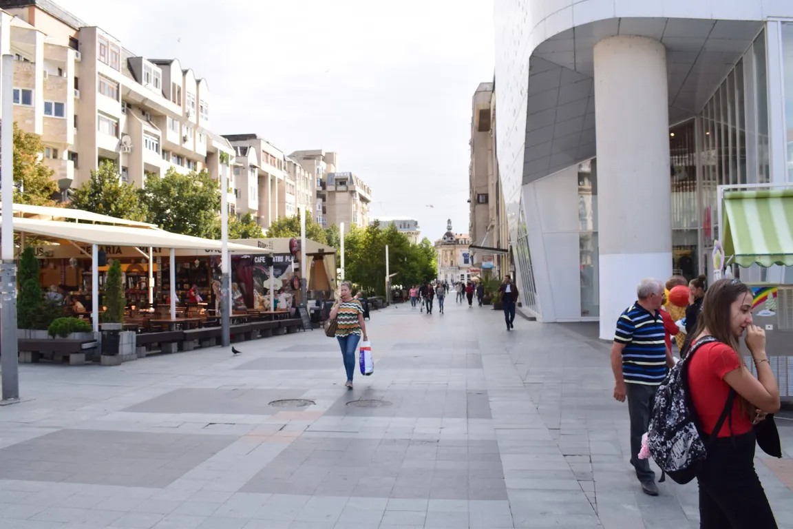 Mihai Viteazul Square