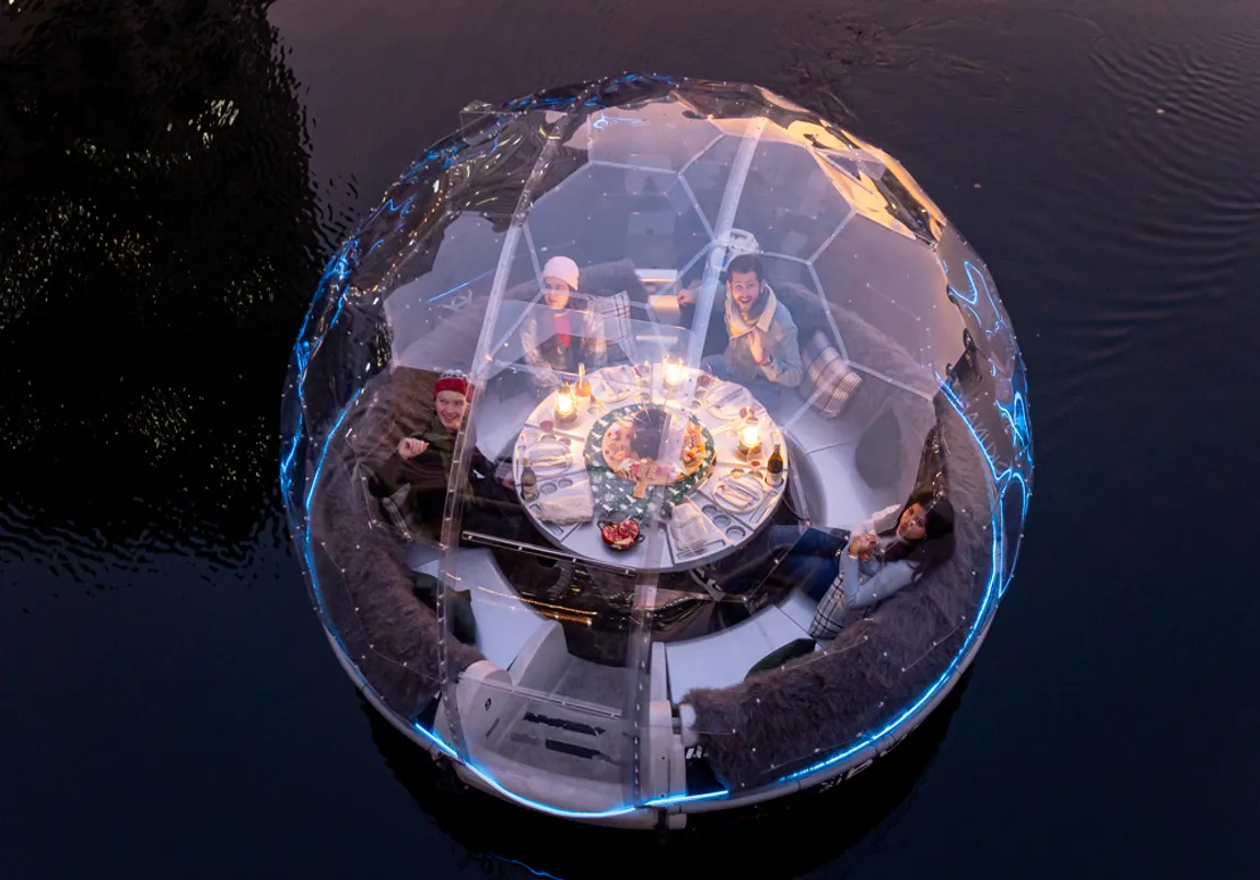 Skuna- BBQ, Hot Tub & Igloo Boats (Canary Wharf)