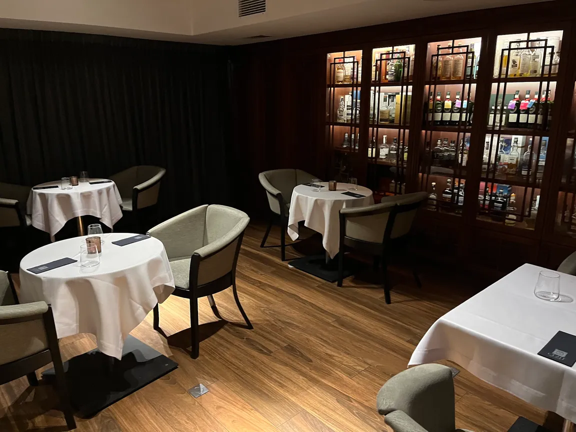Quale Restaurant