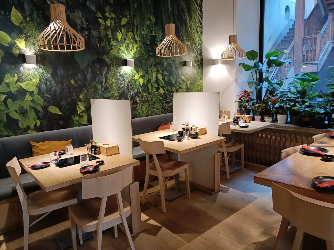 Urara Sushi & Shabu Shabu