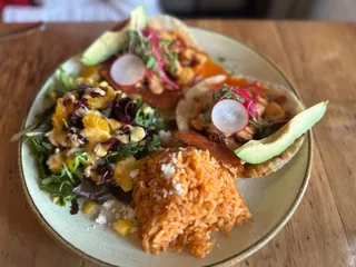 Santo Mezcal