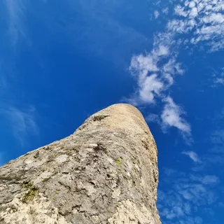Menhir Meada