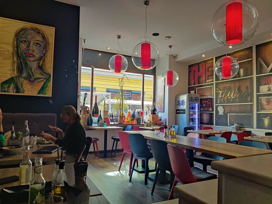 Vivere Italiano restauracja włoska Wrocław l pizza gluten free l wino Wrocław