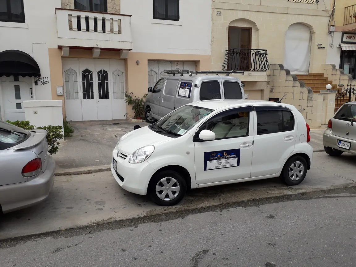 GetawaysMalta - Holiday Self-Catering Apartments - Office and Stores