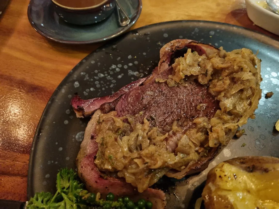 Carnivore Steak & Grill