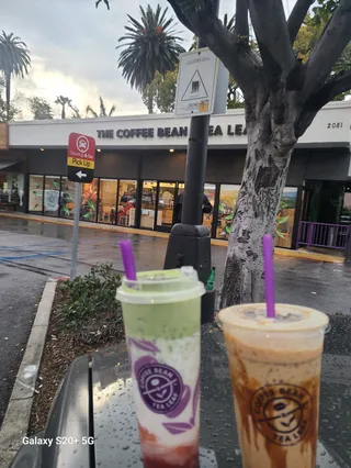The Coffee Bean & Tea Leaf