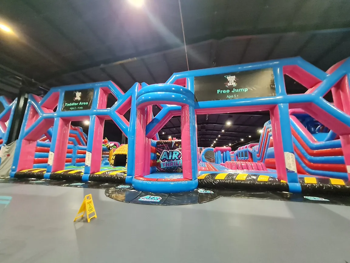 Air Thrill East Kilbride Scotland's largest Inflatable, Trampoline & Party Arena