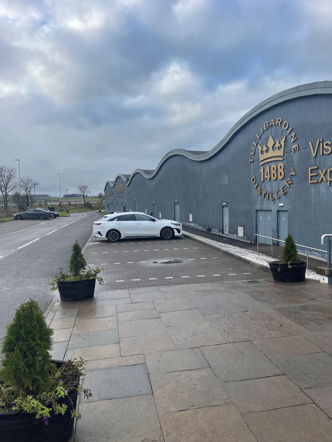 Tullibardine Distillery