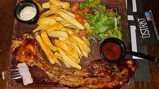 DSTRKT