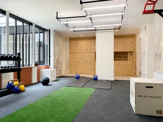 Slowe Wellness House