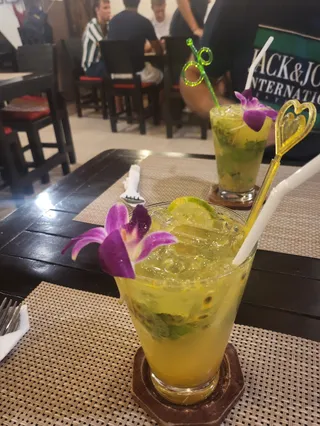 Anna's Restaurant