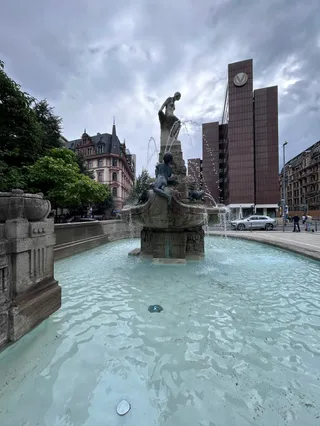 Märchenbrunnen