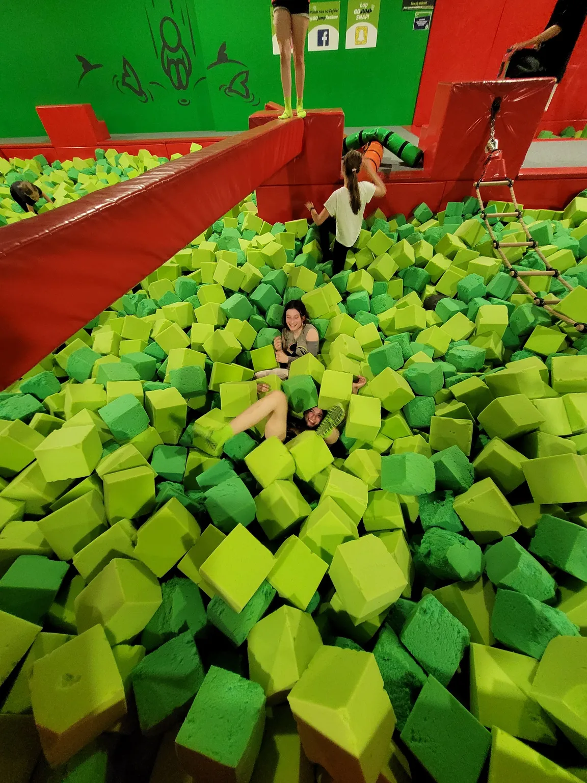 GOjump Park Trampolin Mateczny