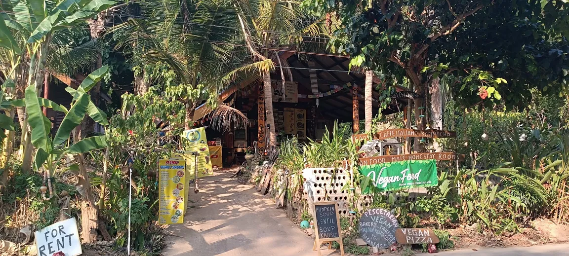Mai’s Homestay & Vegan Restaurant Koh Jum