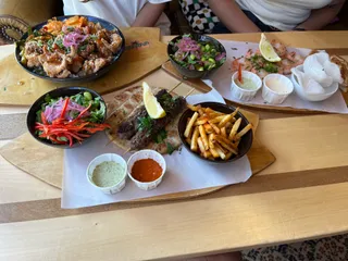 Honolulu wise food