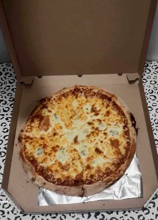 Pizza Z Piecca