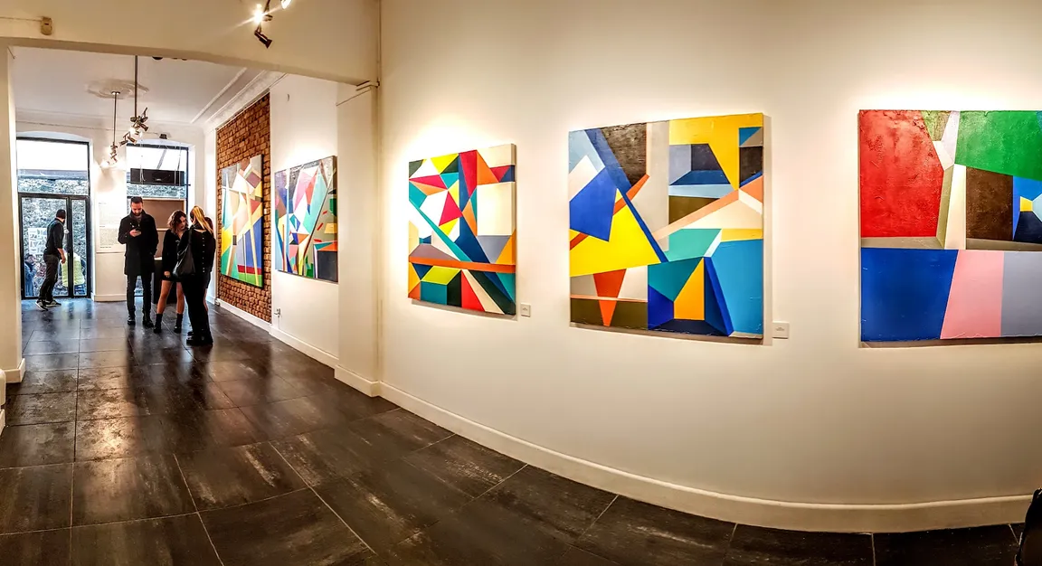 Gama Gallery