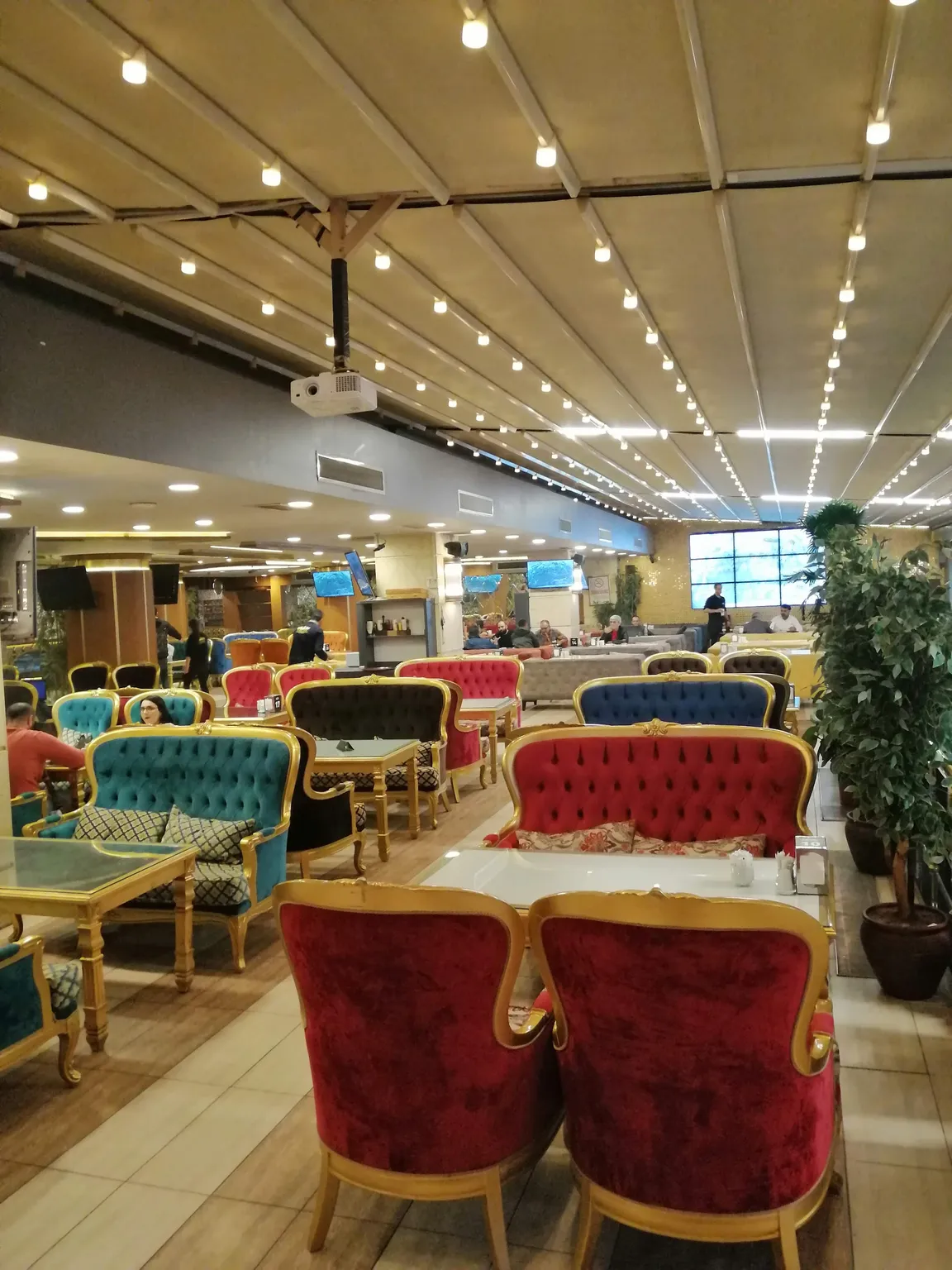 Palace Cafe & Restaurant Bowling