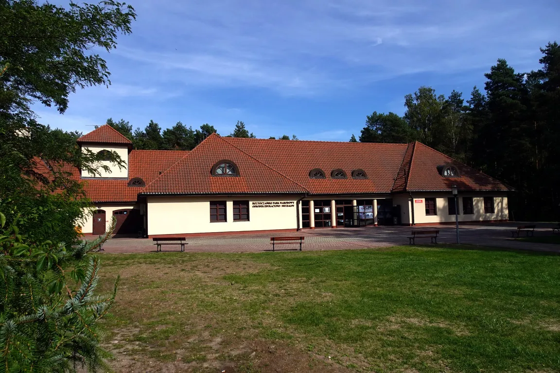 Ośrodek Edukacyjno - Muzealny Roztoczańskiego Parku Narodowego