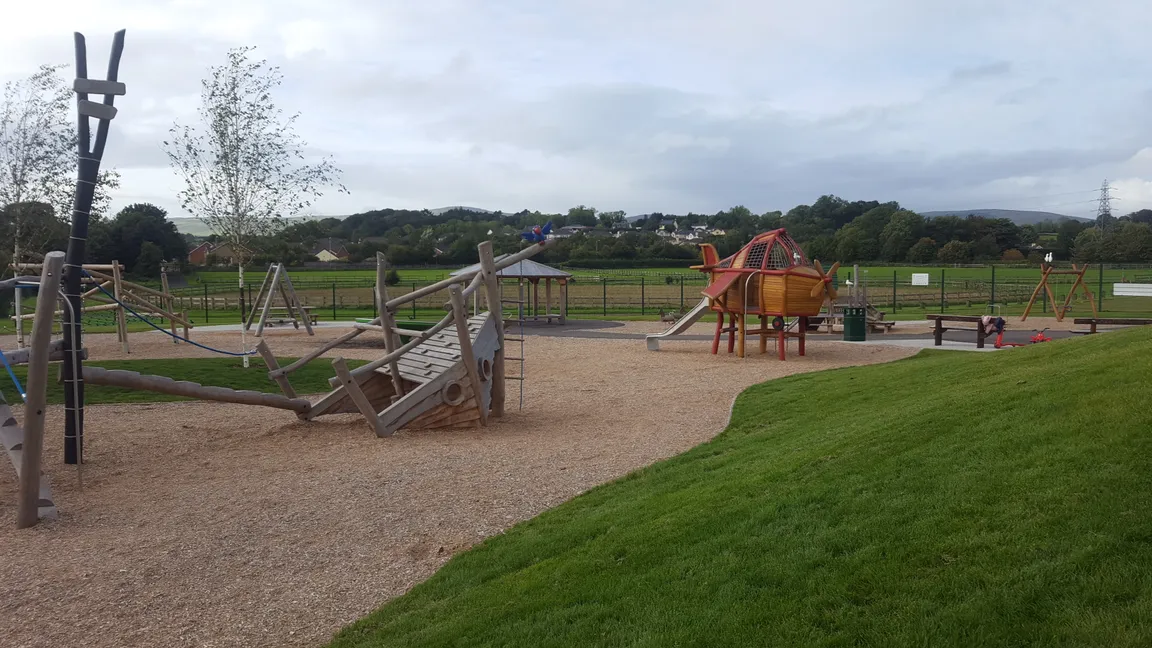 Ballyarnett Country Park
