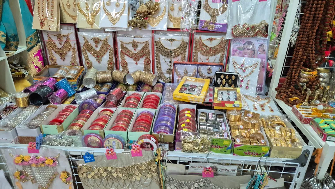 Phahurat Market