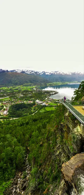 Fosseteateret Holvikfossen