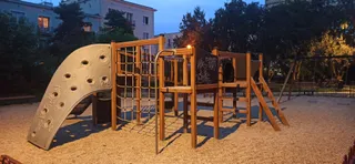 Plac zabaw na skwerze Słoweńskim