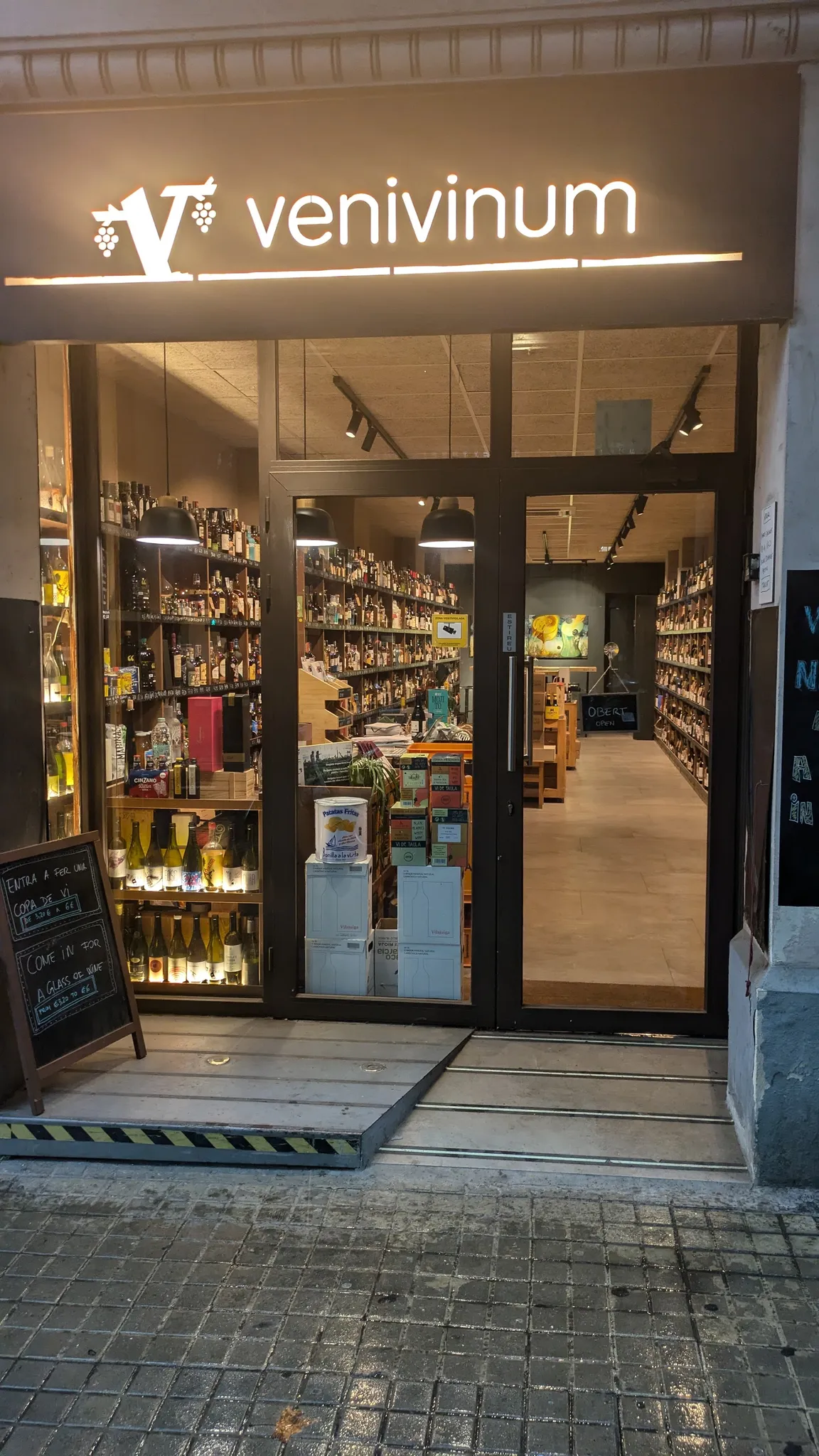 Venivinum Whine Shop | Barcelona