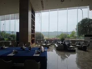 InterContinental Sancha Lake