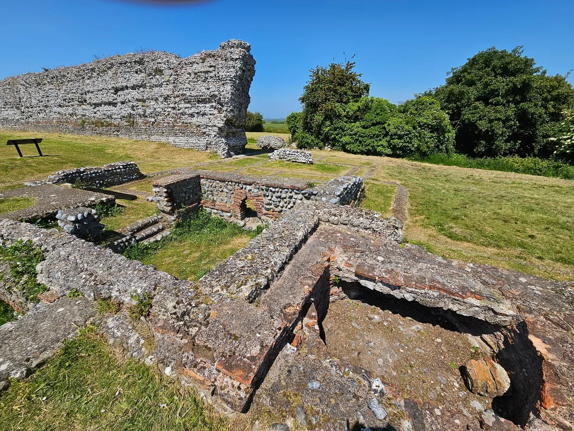 Richborough Roman Fort and Amphitheatre