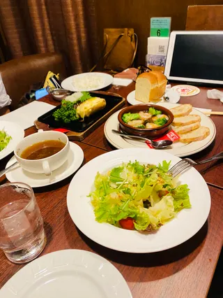 Ginza Lion Beer Hall (Ginza 7-chome)