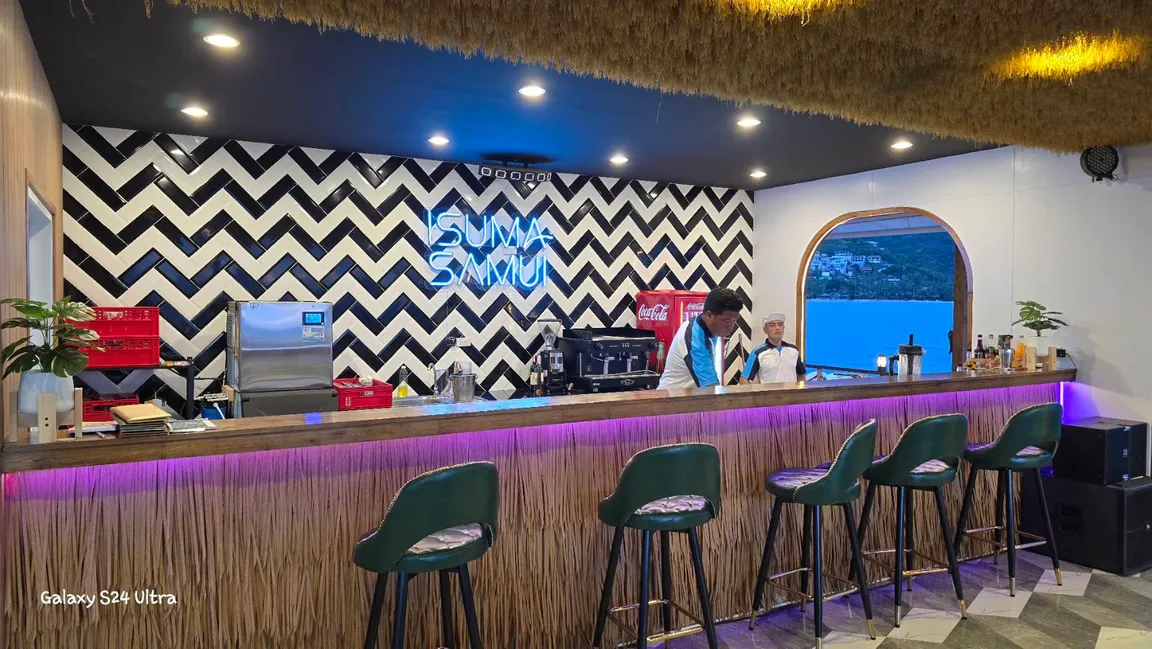 ISUMA SAMUI Floating Club