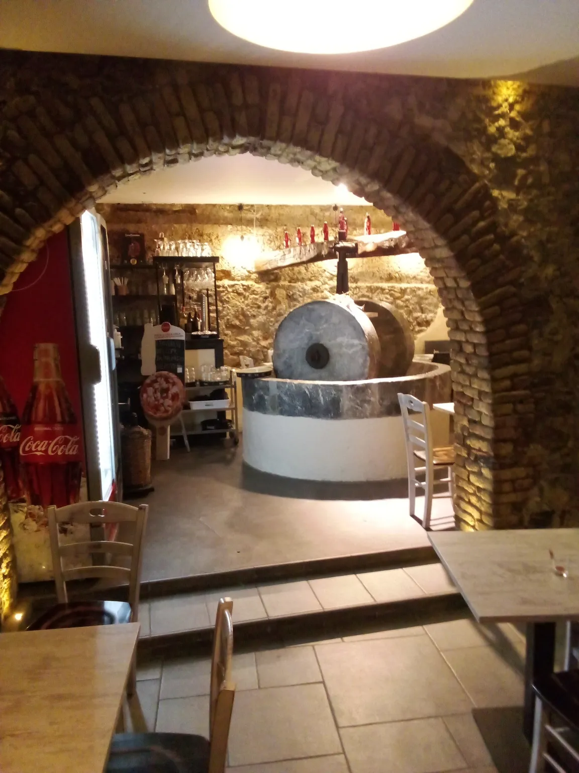 Johnny’s Pizzeria