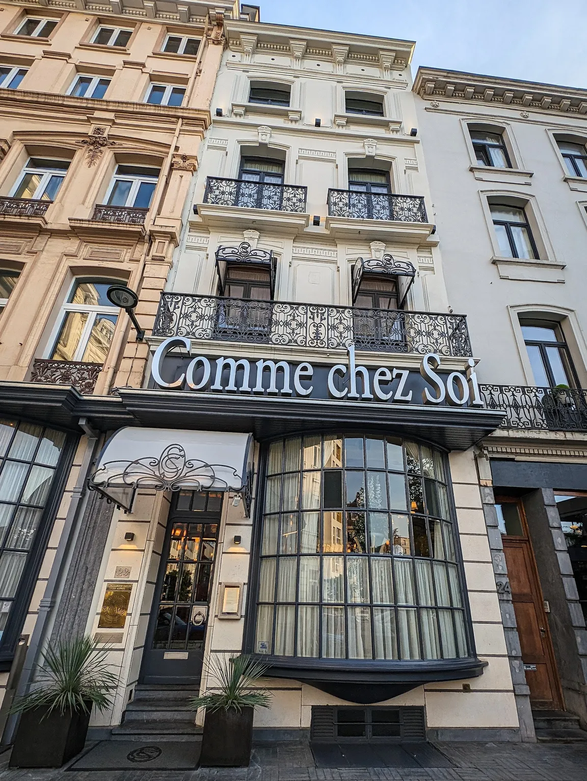 Comme Chez Soi