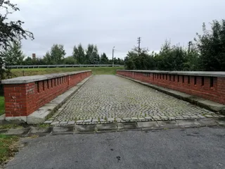 Wiadukt nad linią kolejową