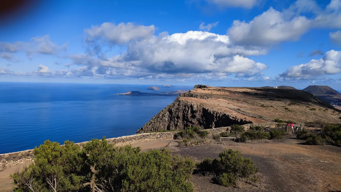 Mirador de El Risco de Famara - Parque El Bosquecillo