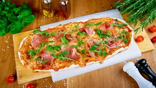 City Winery: Wine & Pizza