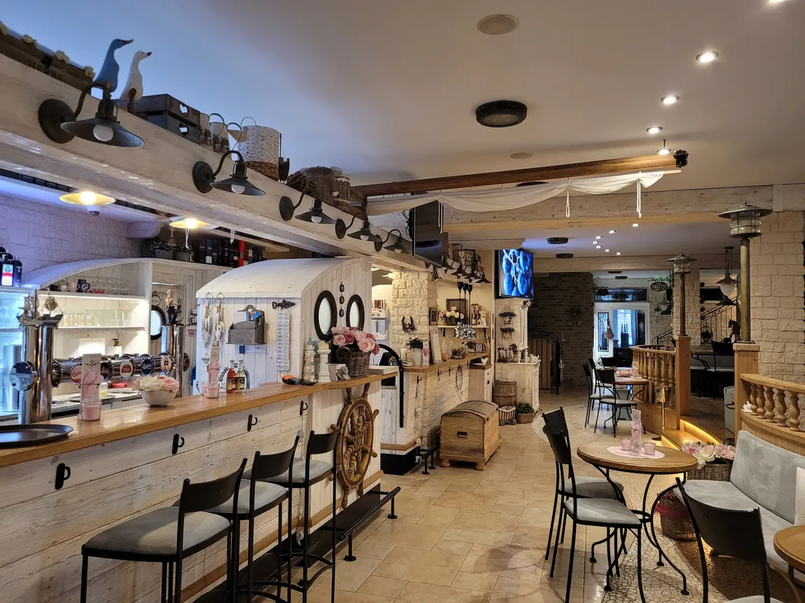 Restaurace a penzion Na Palubě