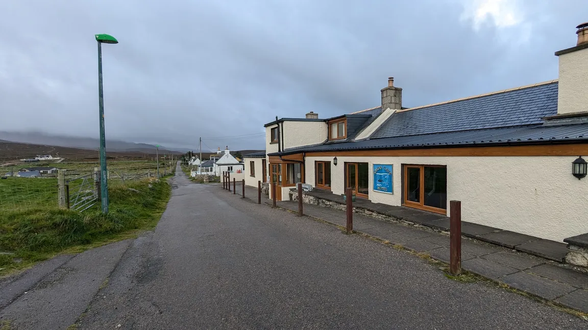 Smoo Cave Hotel
