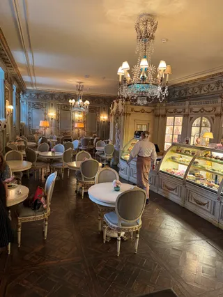 Cafe Pushkin