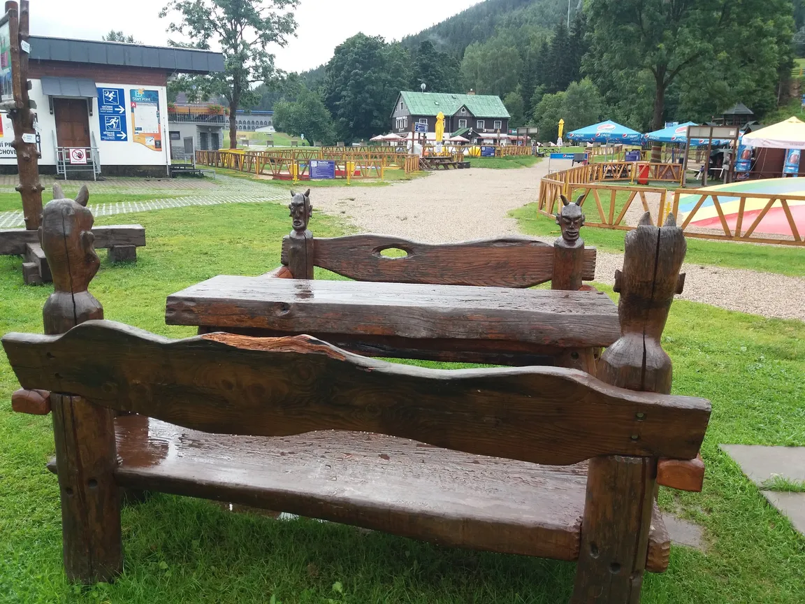 Dětský park u lanové dráhy