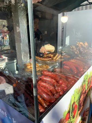 Lezzet Kebap