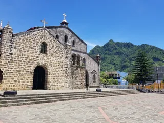La Calle de las Sombrillas