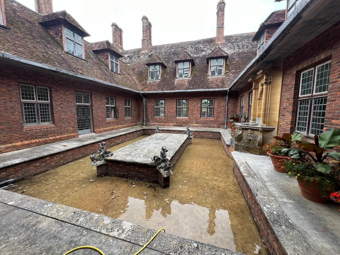 National Trust - Barrington Court