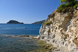 Cameo Island