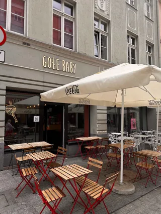 Gołe baby