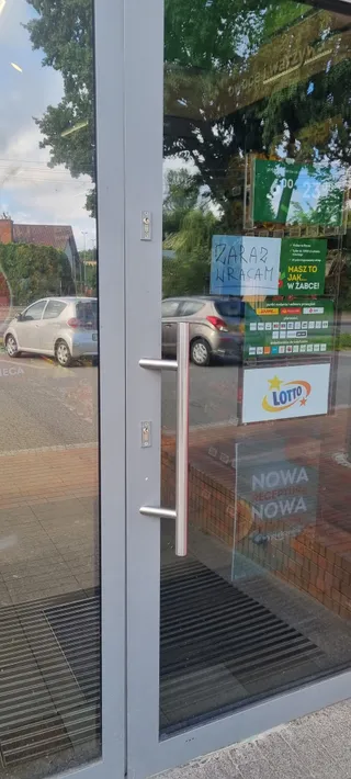 Żabka | Prosto z pieca