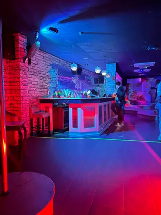Michelangelo Gay Club