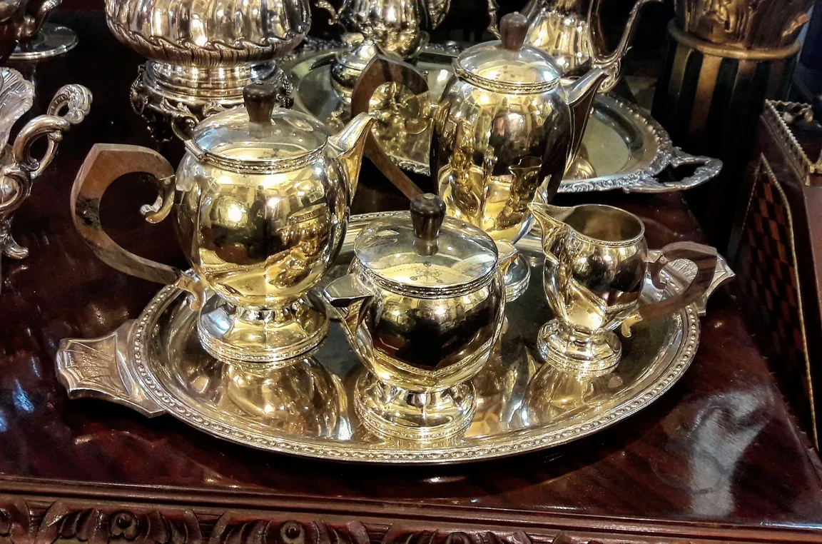 Antique Bazaar mecidiyeköy