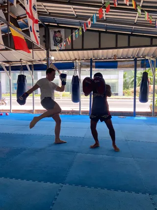 Saman Muay Thai